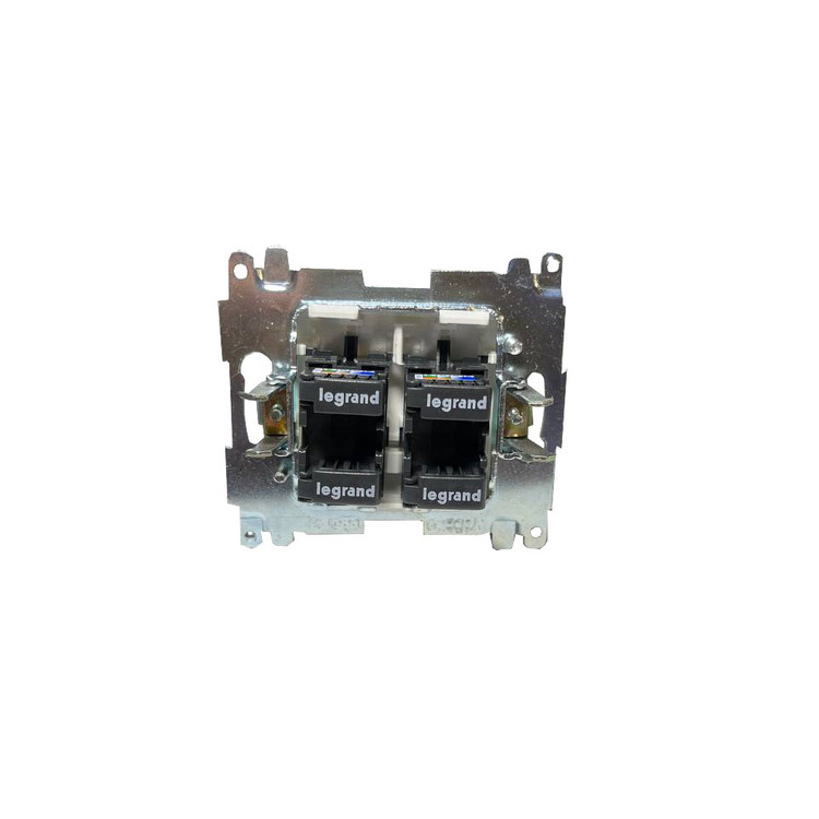 پریز شبکه لگرند مدل کلاب rj 45 double socket main 1 3