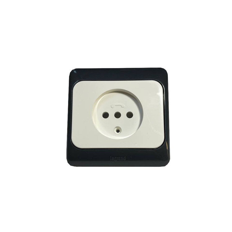 پریز تلفن لگرند مدل دیپلمات 681120 main 1 2