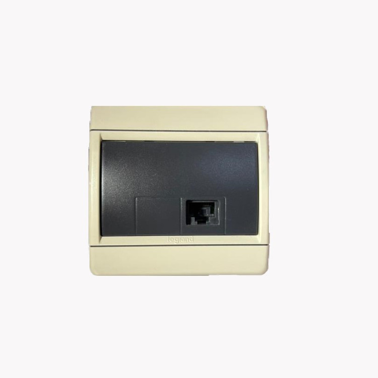 پریز تلفن لگرند مدل کلاب rj11 686134 main 1 4