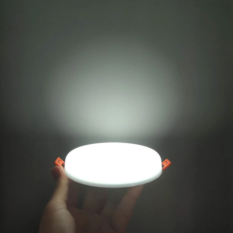 چراغ پنلی فول لایت فنر متحرک SMD توکار 10 وات دایره شاه چراغ پارسیان مدل شهراد